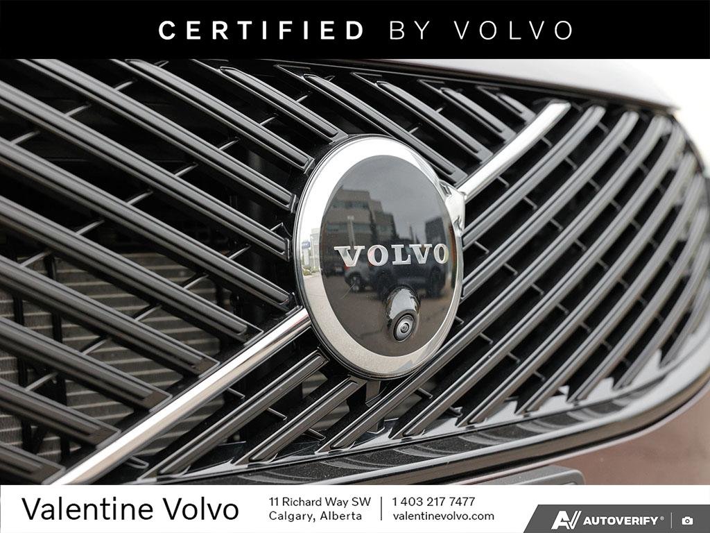 2026 Volvo XC90 Plus Dark Theme-9