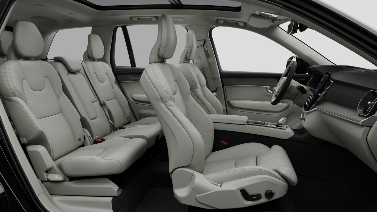 2027 Volvo XC90 Ultra 7-Seater (Dark Theme)-12