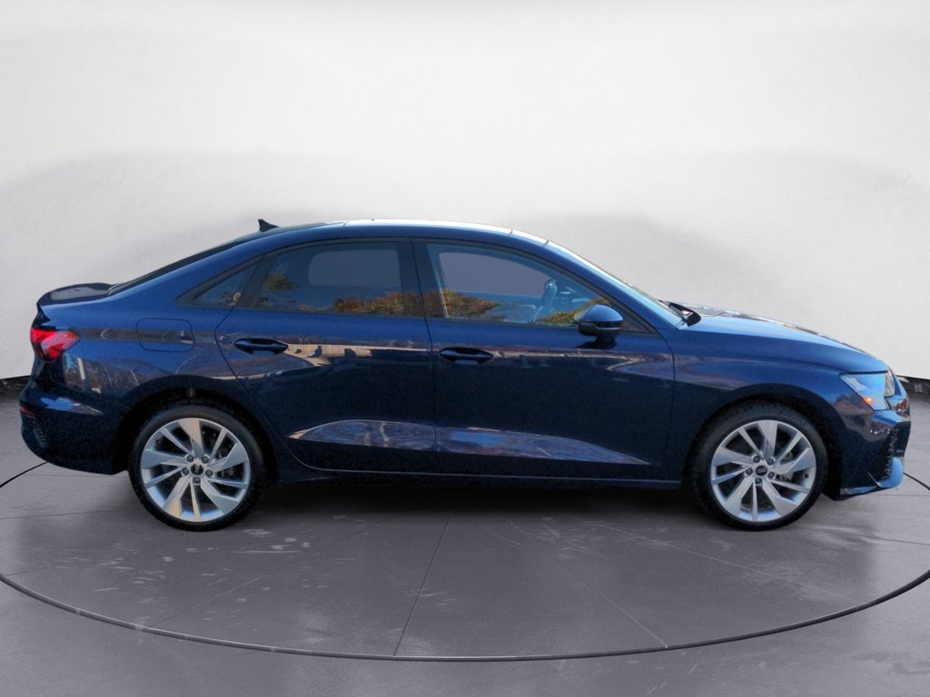 Audi A3 Komfort ! Leather, AWD! Fresh Trade! 2022