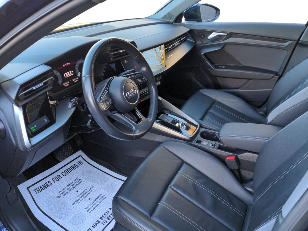 Audi A3 Komfort ! Leather, AWD! Fresh Trade! 2022