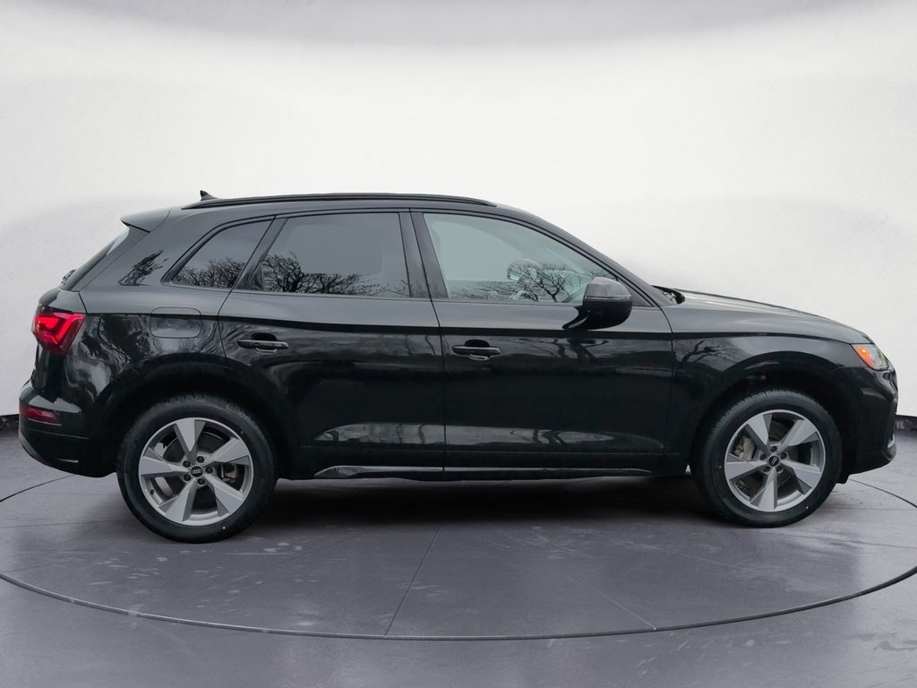 2023 Audi Q5 Komfort ! Leather, AWD! Fresh Trade!
