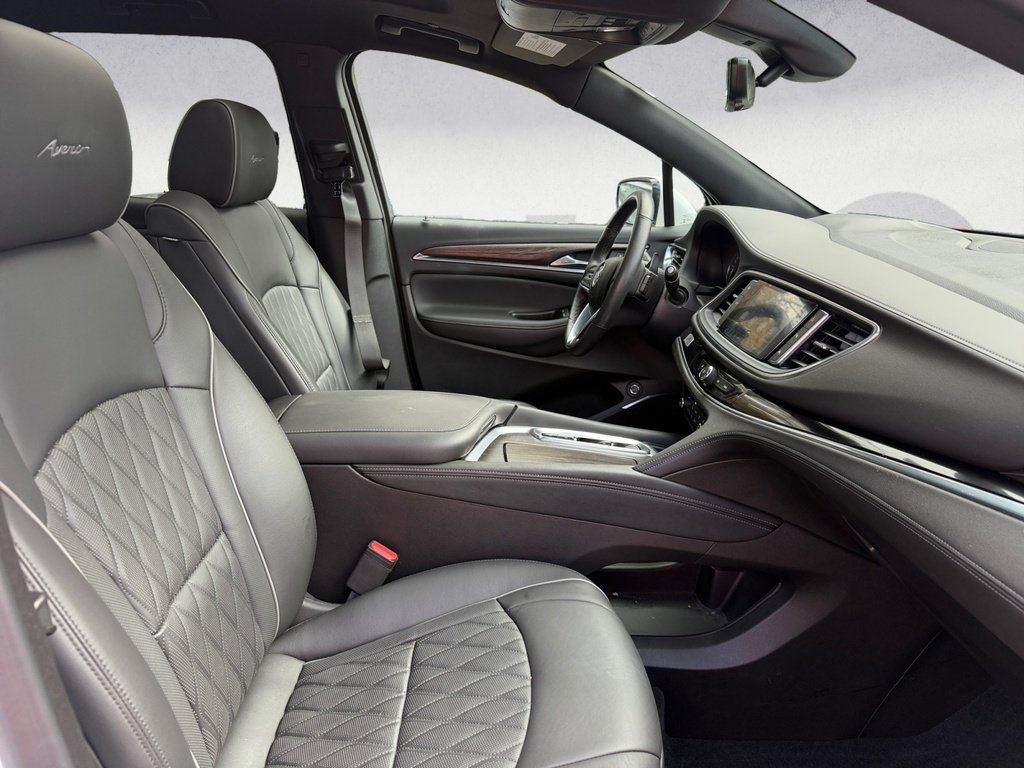 Buick Enclave AVENIR 2023