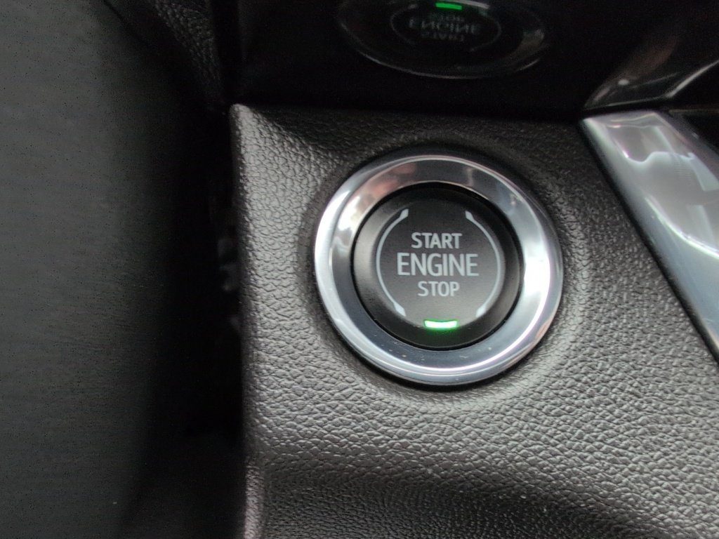 2024 Buick Envista SPORT TOURING! Black Rims, Leather !