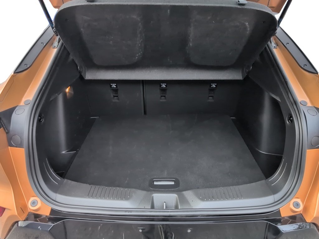 2024 Buick Envista SPORT TOURING! Black Rims, Leather !