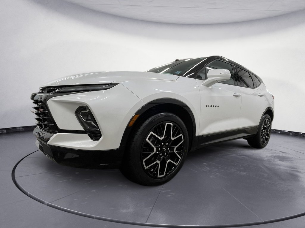 2023 Chevrolet Blazer RS AWD