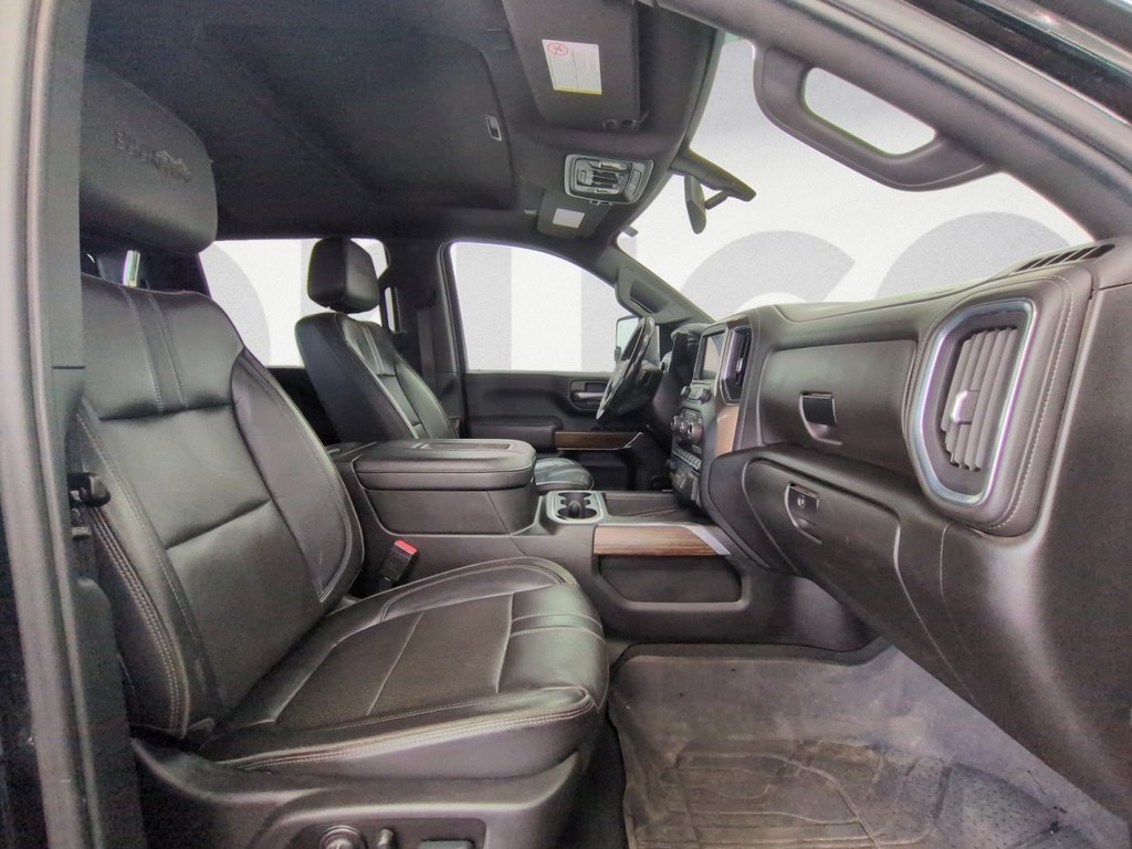 2022 Chevrolet SILVERADO HD CREW CAB DIESEL HIGH COUNTRY