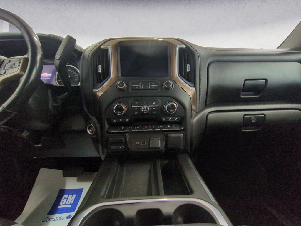 2022 Chevrolet SILVERADO HD CREW CAB DIESEL HIGH COUNTRY