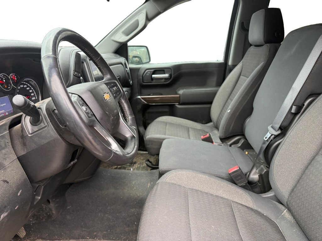 2019 Chevrolet Silverado 1500  CREW LT 4WD