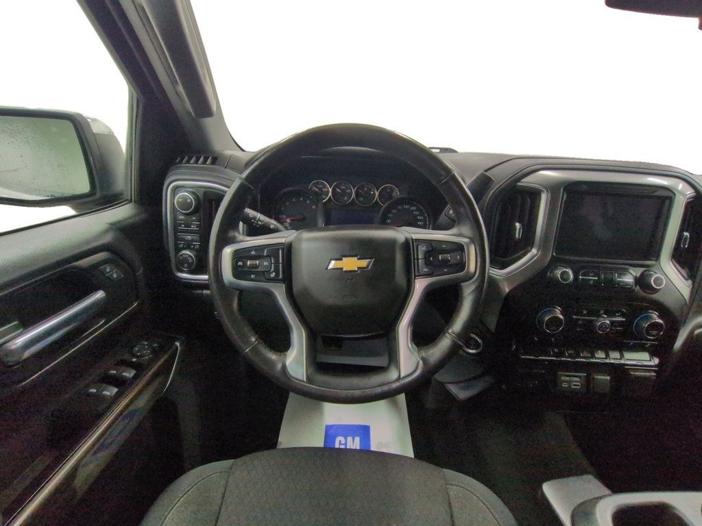 2019 Chevrolet Silverado 1500  CREW LT 4WD