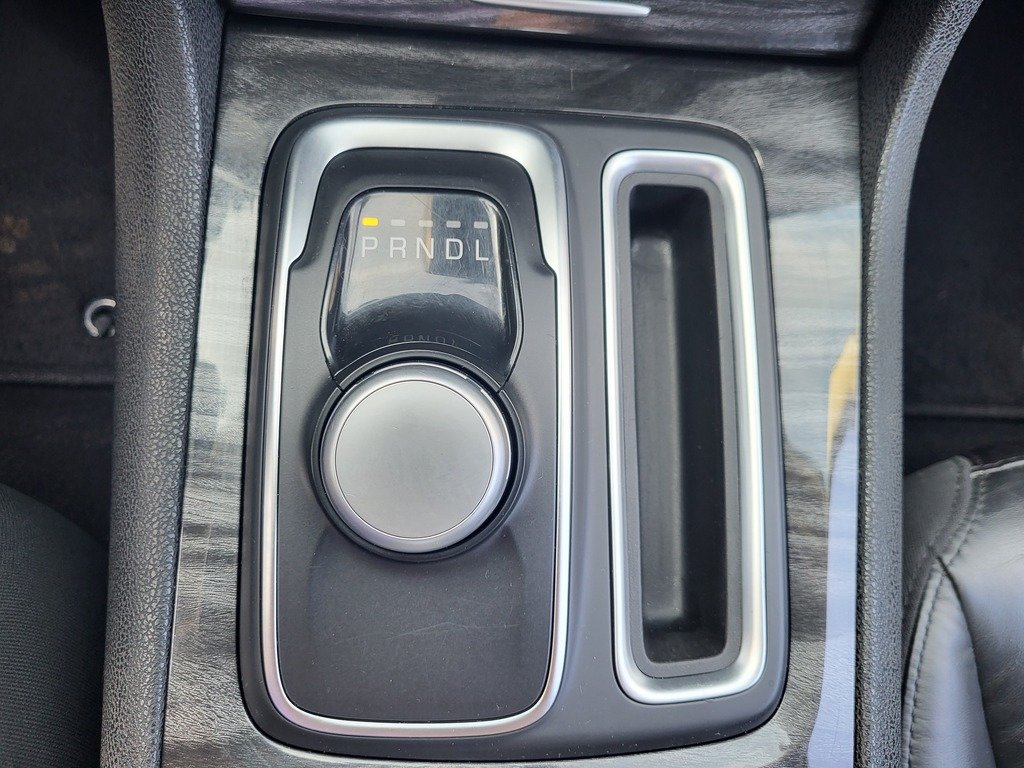 2022 Chrysler 300 TOURING L