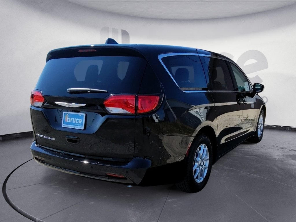 2024 Chrysler Grand Caravan SXT