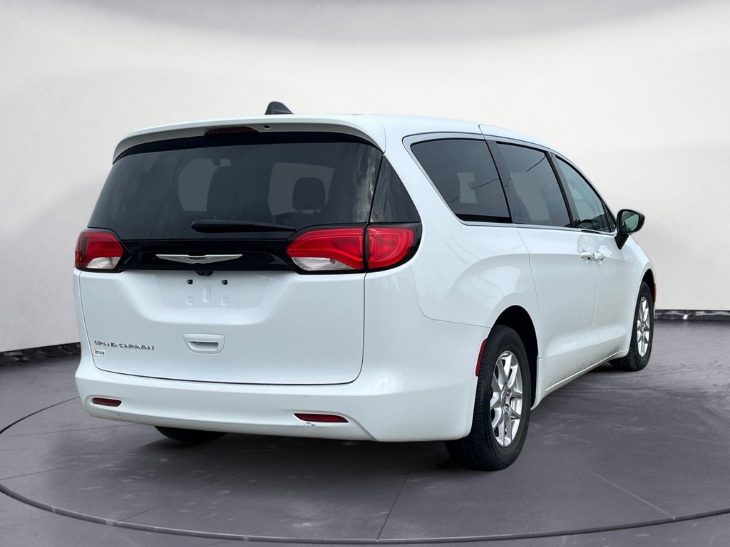 2024 Chrysler Grand Caravan SXT