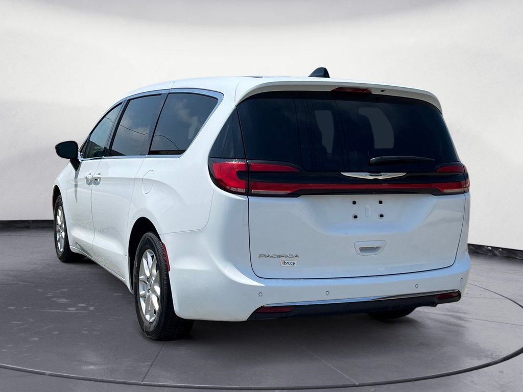 2024 Chrysler Pacifica TOURING-L