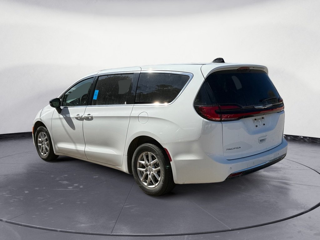 2024 Chrysler Pacifica TOURING-L