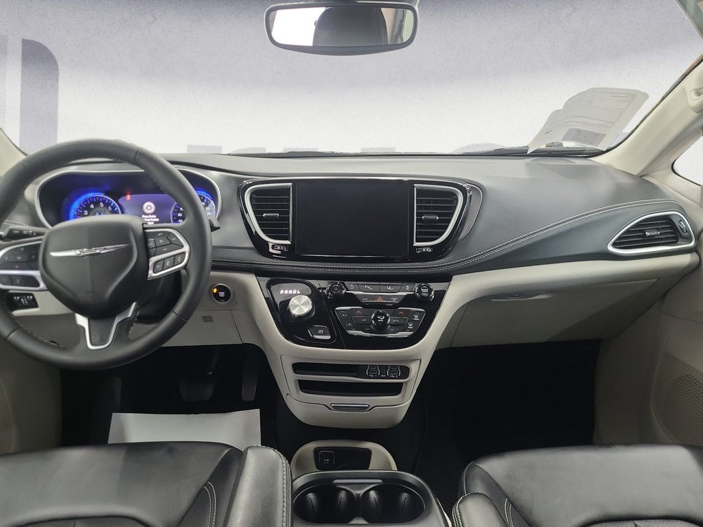 2024 Chrysler Pacifica TOURING-L