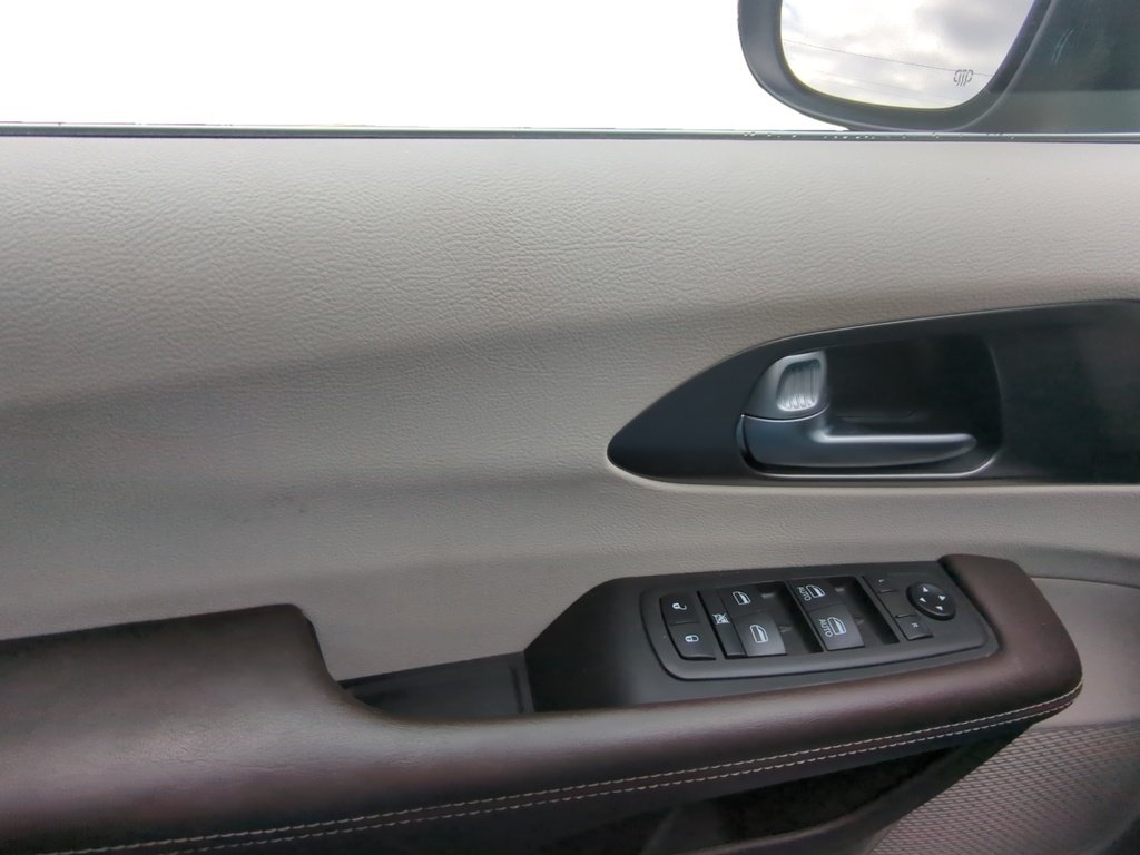 2021 Dodge Caravan BASE