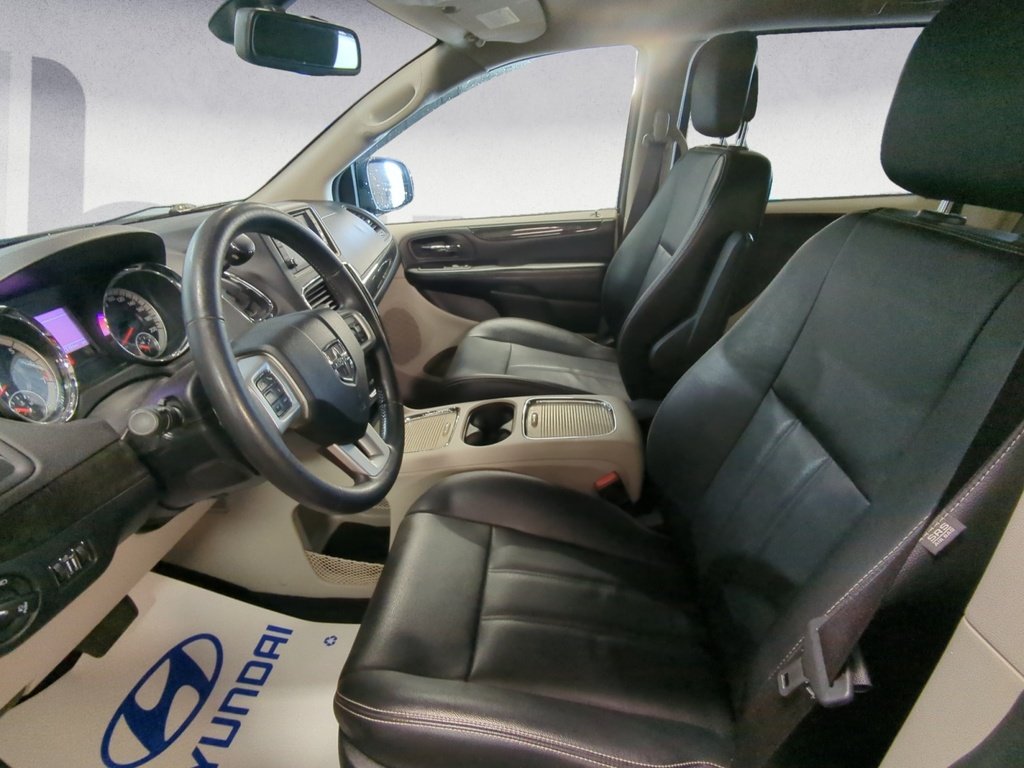 2019 Dodge Grand Caravan CREW PLUS