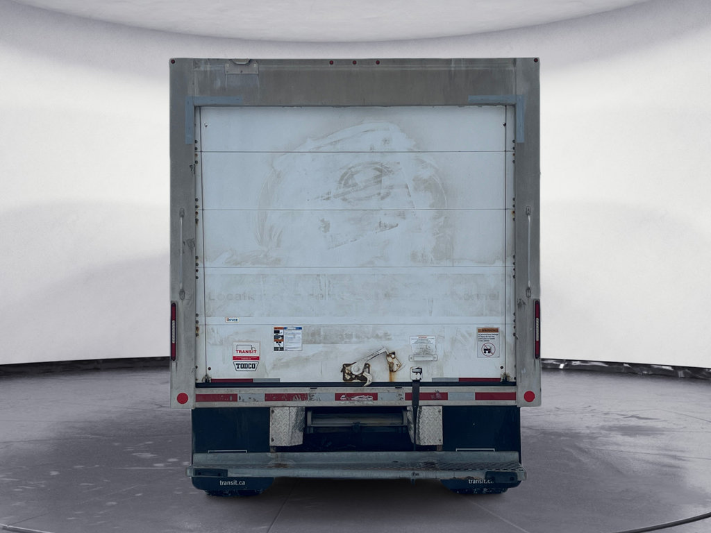 2022 Ford E-Series Cutaway BASE