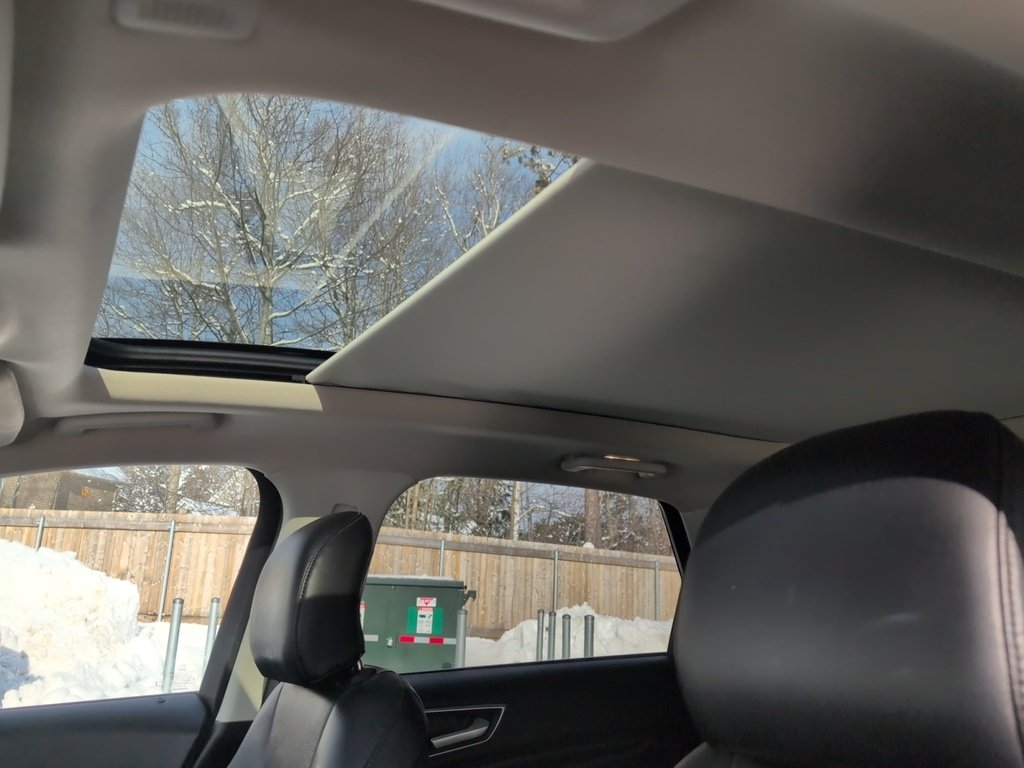 2019 Ford Edge TITANIUM! LEATHER, SUNROOF