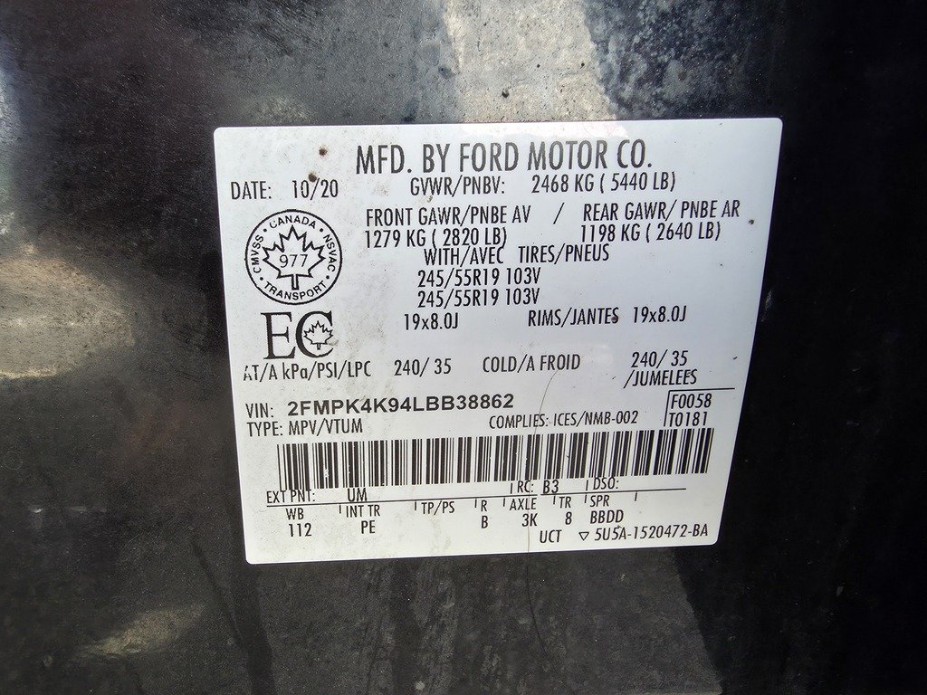 2020 Ford Edge TITANIUM