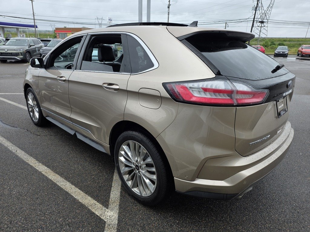 2021 Ford Edge TITANIUM