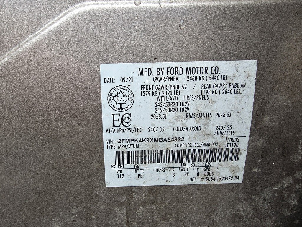 2021 Ford Edge TITANIUM