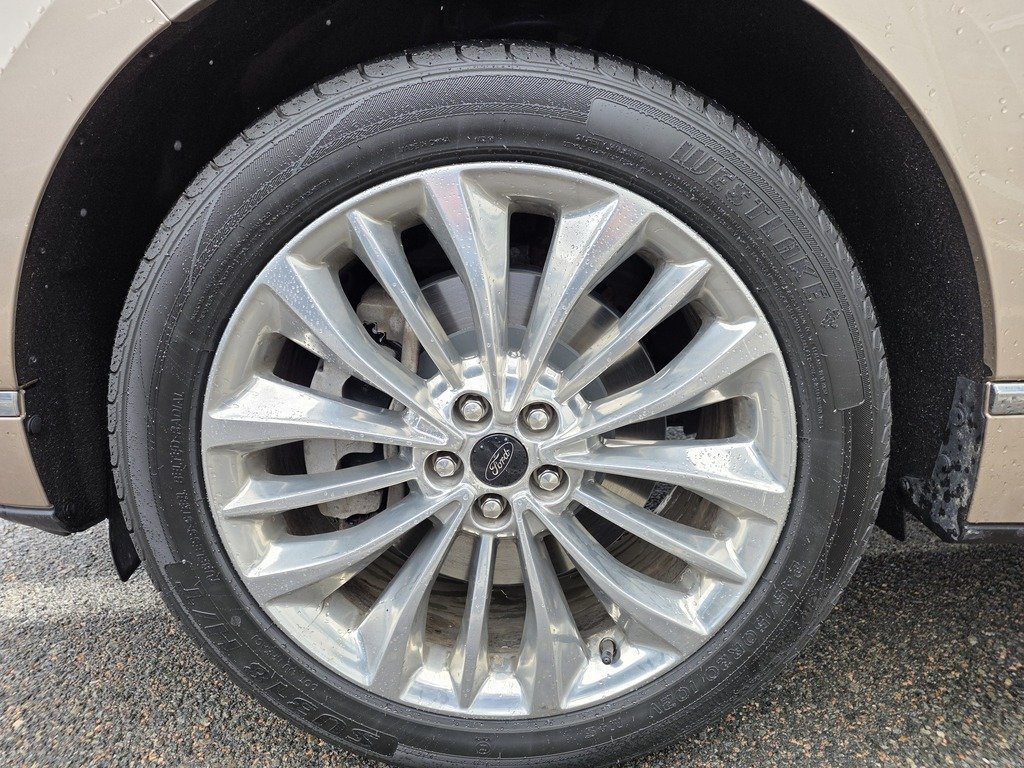 2021 Ford Edge TITANIUM