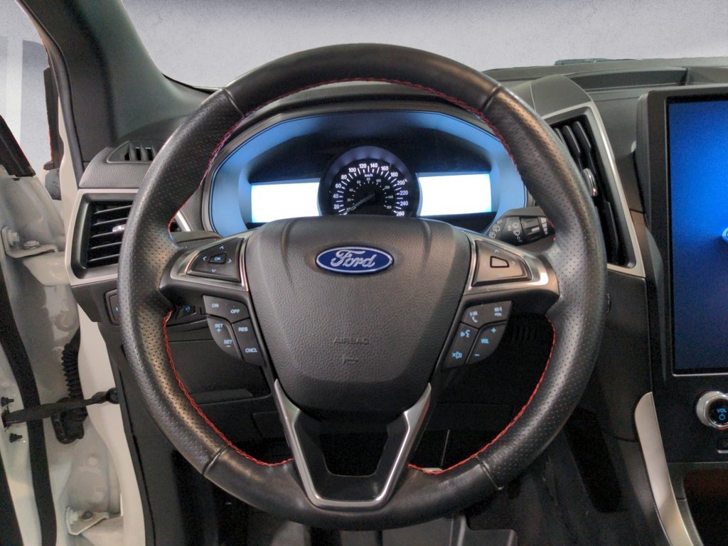 2022 Ford Edge ST Line ! LOW KMs! Fresh Trade!