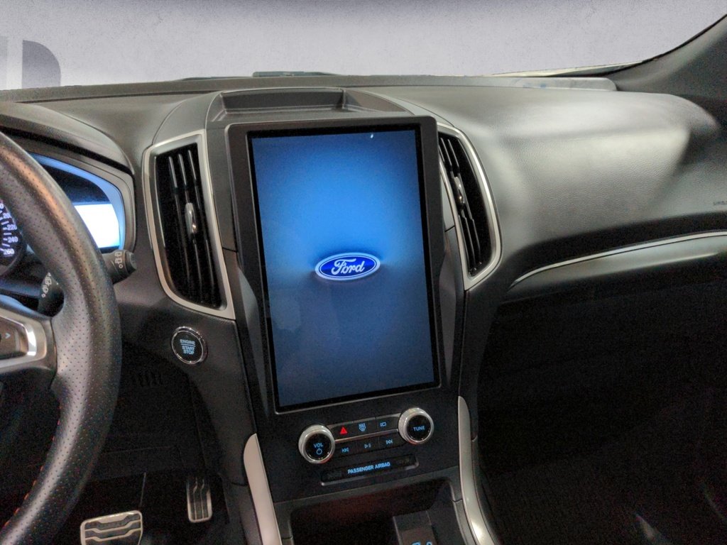 2022 Ford Edge ST Line ! LOW KMs! Fresh Trade!