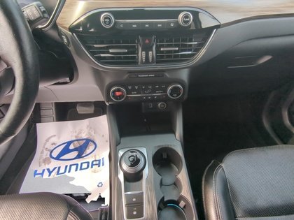 Ford Escape TITANIUM HYBRID 2020