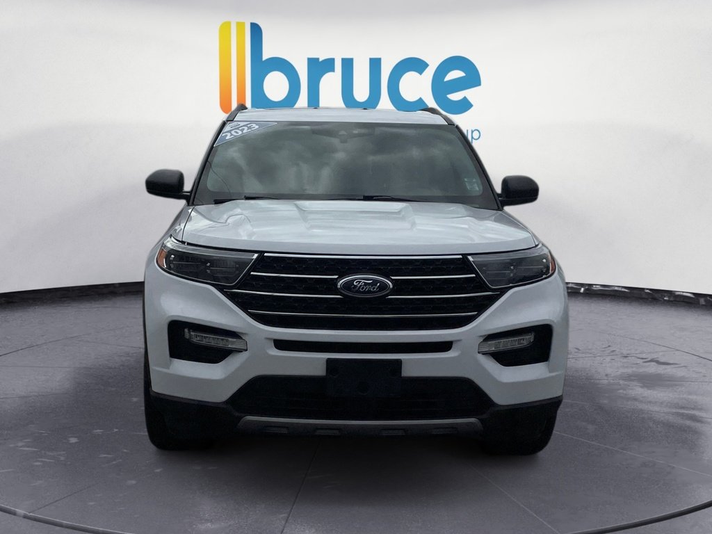 Ford Explorer XLT 2023