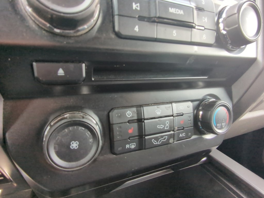 2017 Ford F-150 UNKNOWN