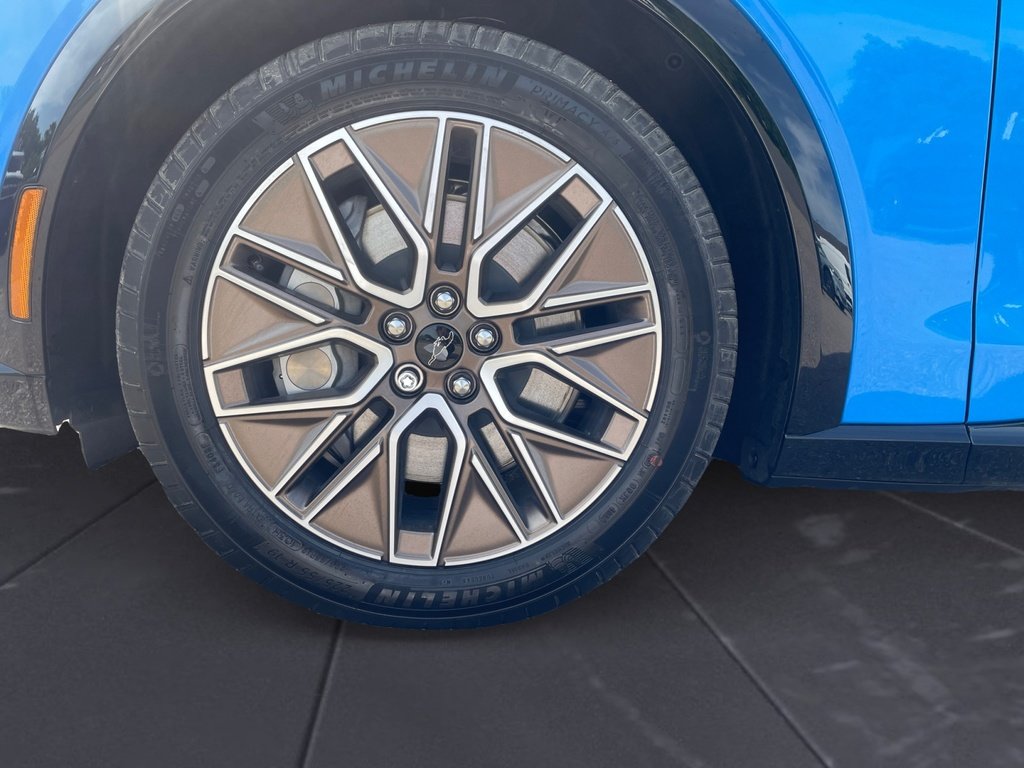 2024 Ford Mustang Mach-E PREMIUM