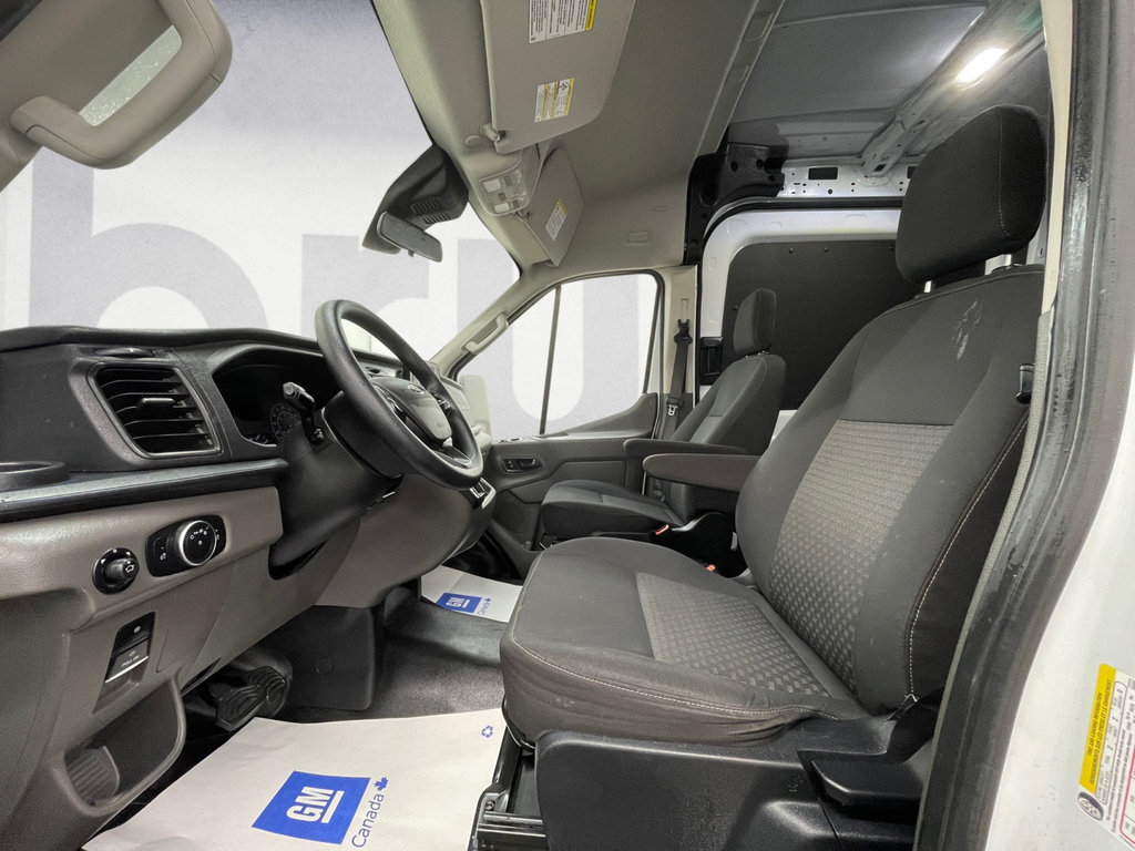 Ford Transit Cargo Van BASE 2021