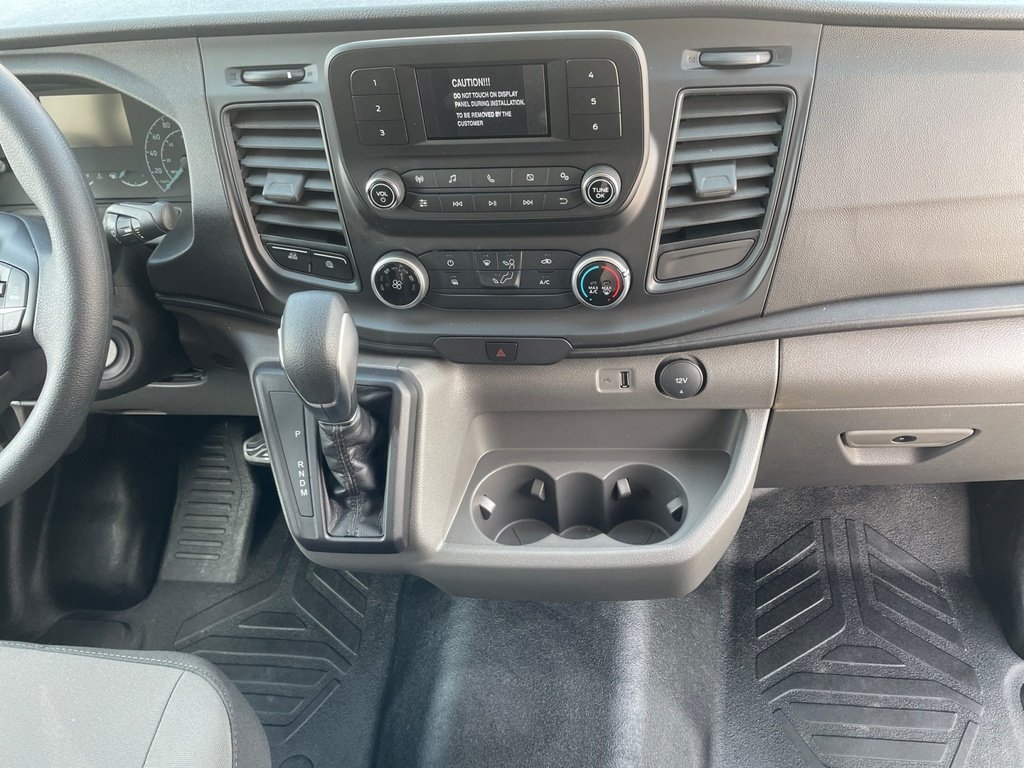 Ford Transit Cargo Van BASE 2024