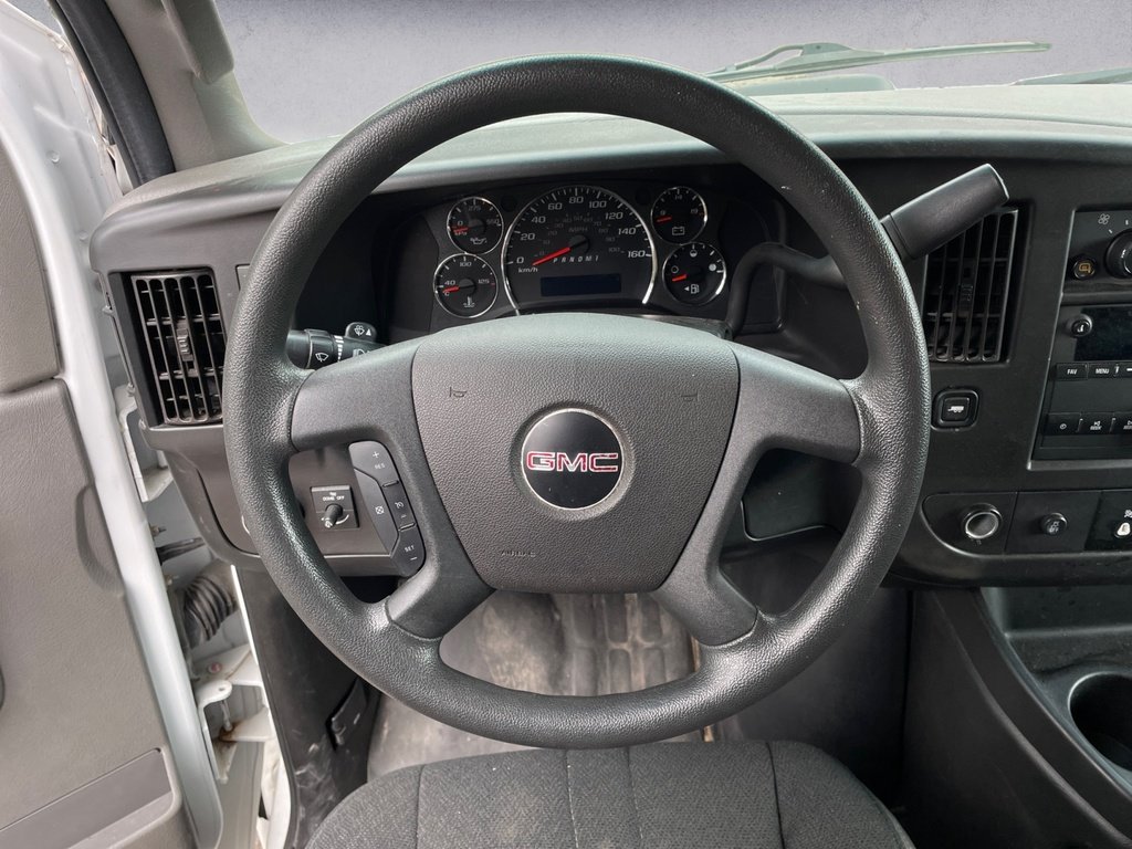 2020 GMC Savana Cargo Van BASE