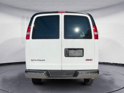 2022 GMC Savana Cargo Van BASE