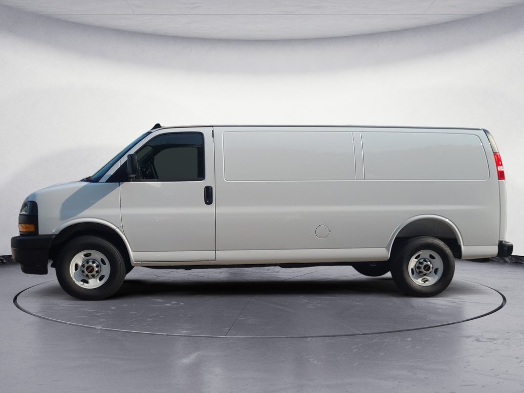 2025 GMC Savana Cargo Van BASE