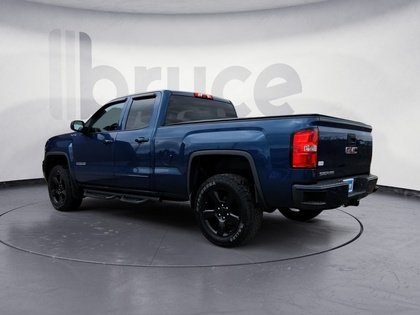 2017 GMC Sierra 1500 Low KM, All Weather Mats, 4WD, BACK UP CAM