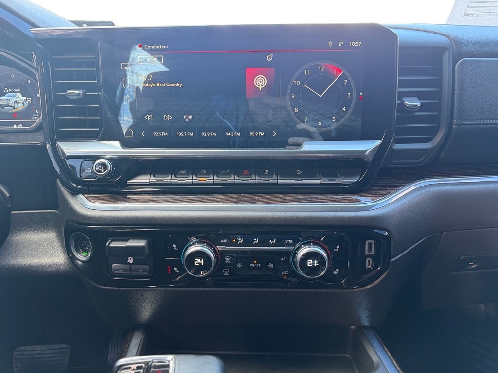 2023 GMC Sierra 1500 ELEVATION