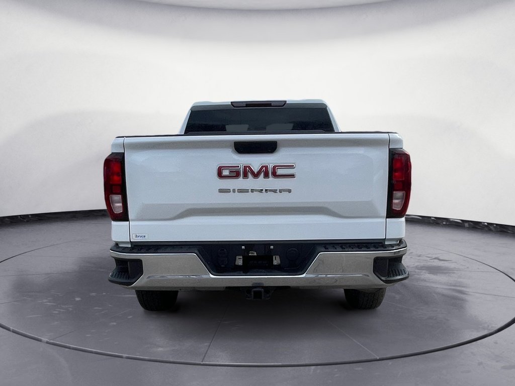 GMC Sierra 1500 PRO 2024