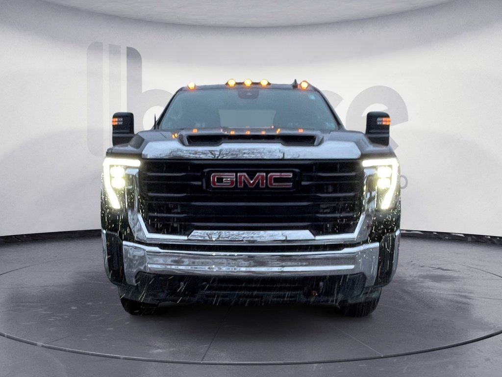 2024 GMC Sierra 3500 4WD CREW CAB PRO