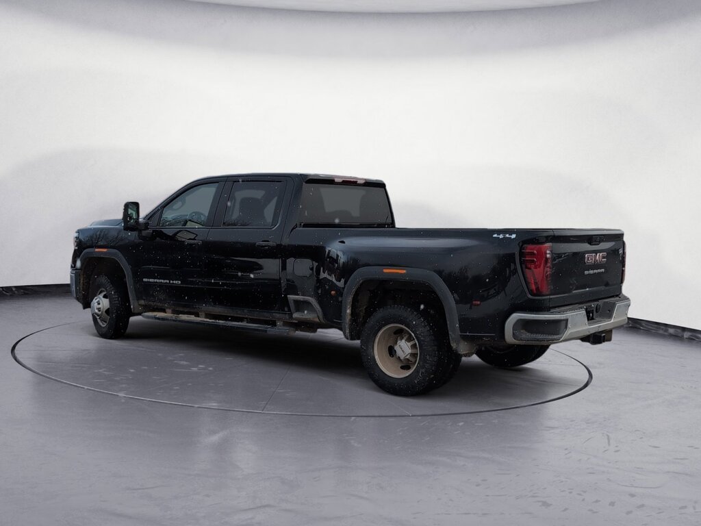 2024 GMC Sierra 3500 4WD CREW CAB PRO