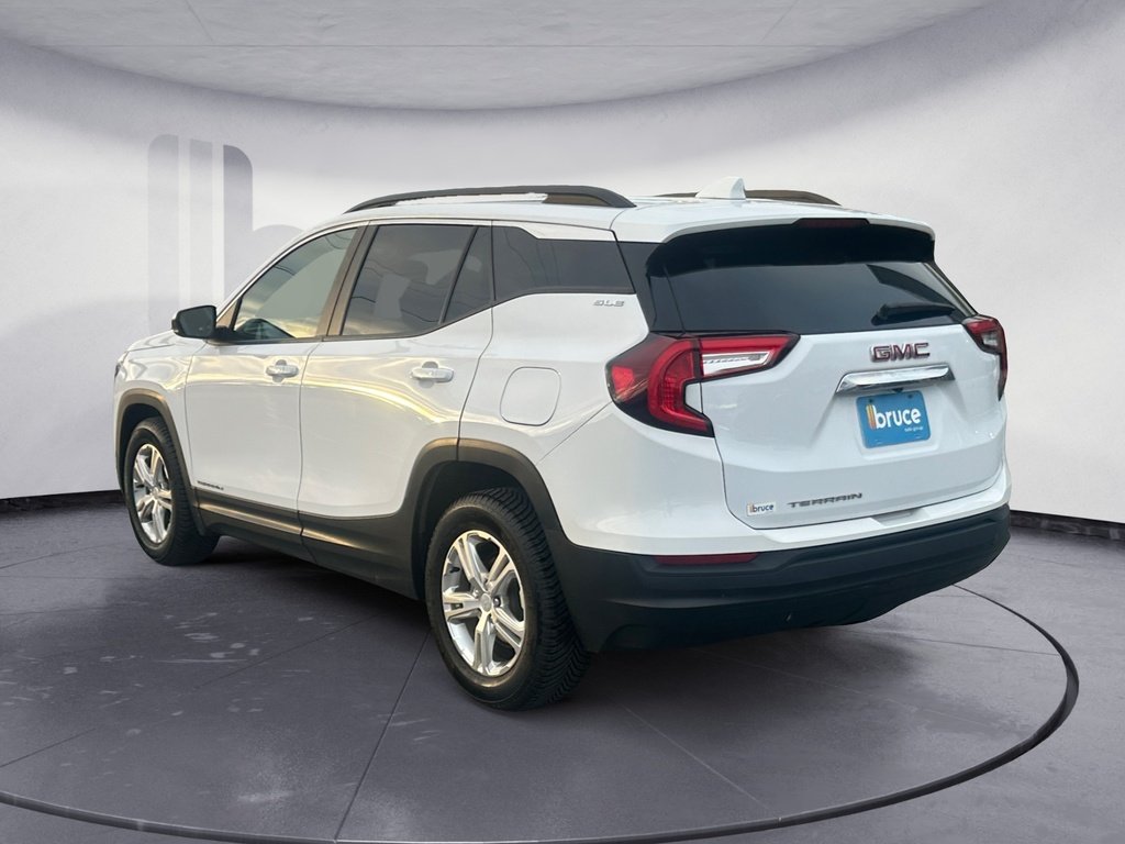 GMC Terrain SLE 2022