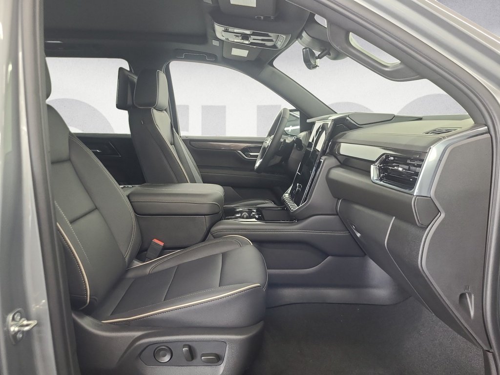 2025 GMC Yukon ELEVATION