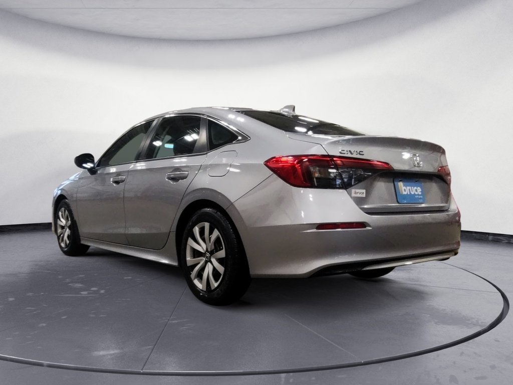 2022 Honda Civic Sedan LX