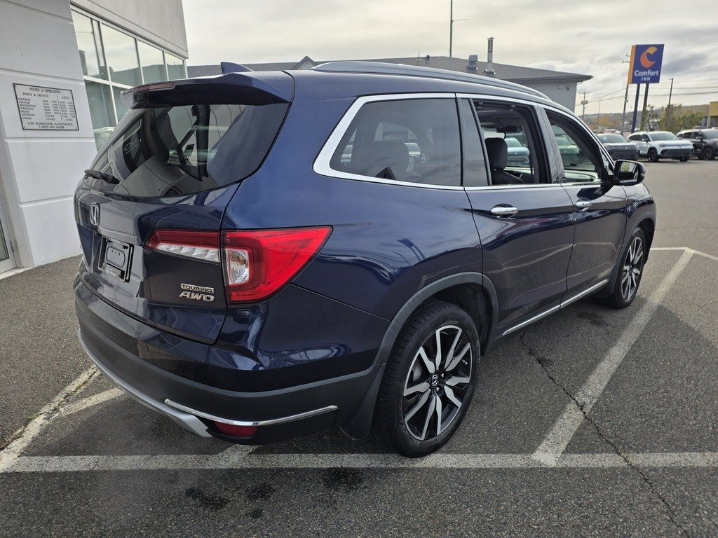 2019 Honda Pilot TOURING 7-PASSENGER