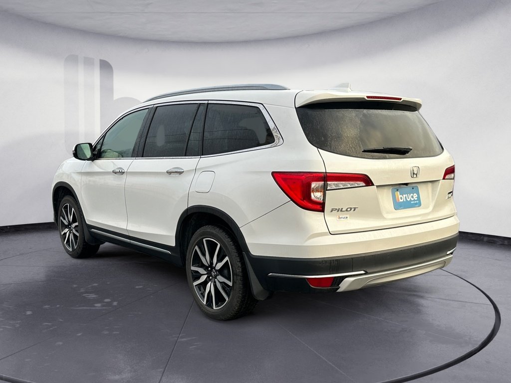 Honda Pilot TOURING 8-PASSENGER 2021