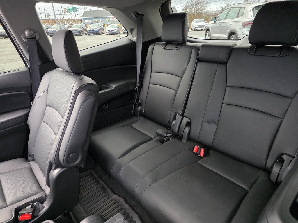 2022 Honda Pilot TOURING 7-PASSENGER