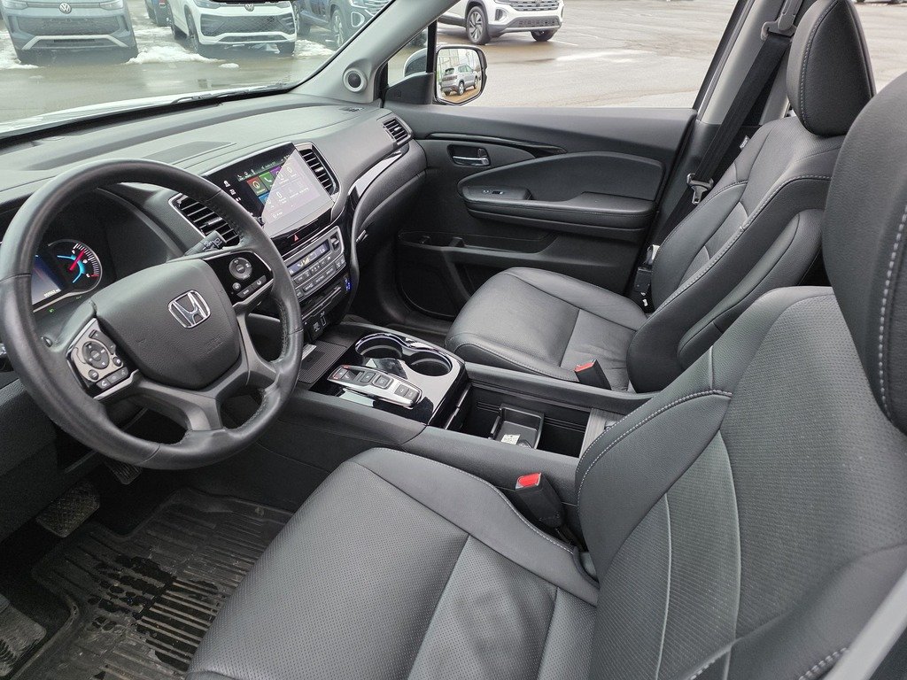 2022 Honda Pilot TOURING 7-PASSENGER